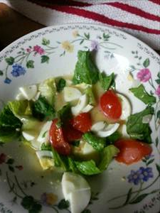 Lettuce Salad with Tomato