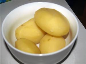 Kartoffeln (Fruchtfleisch, ohne Schale, Ungesalzen, Gekocht)