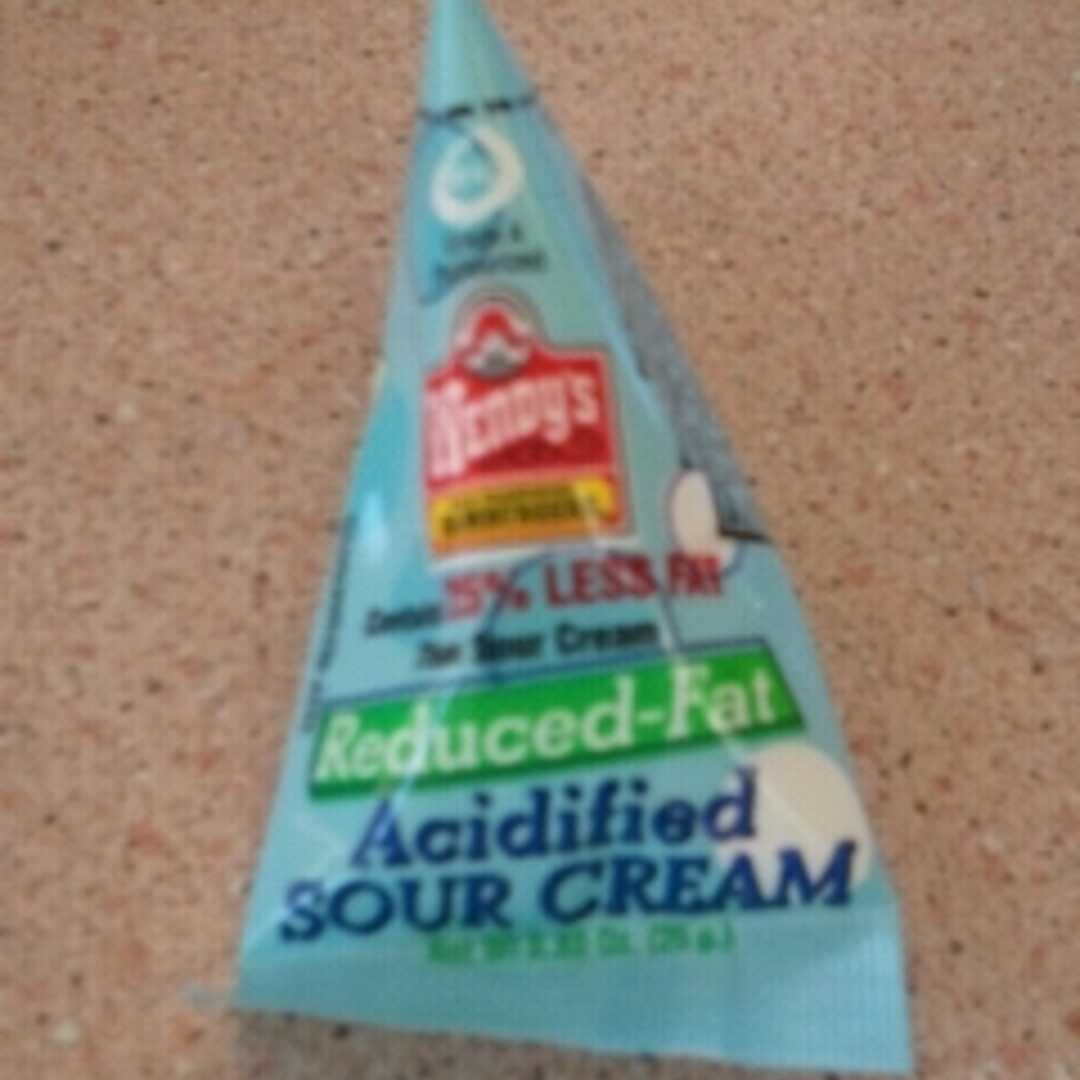 Wendy's Reduced Fat Sour Cream