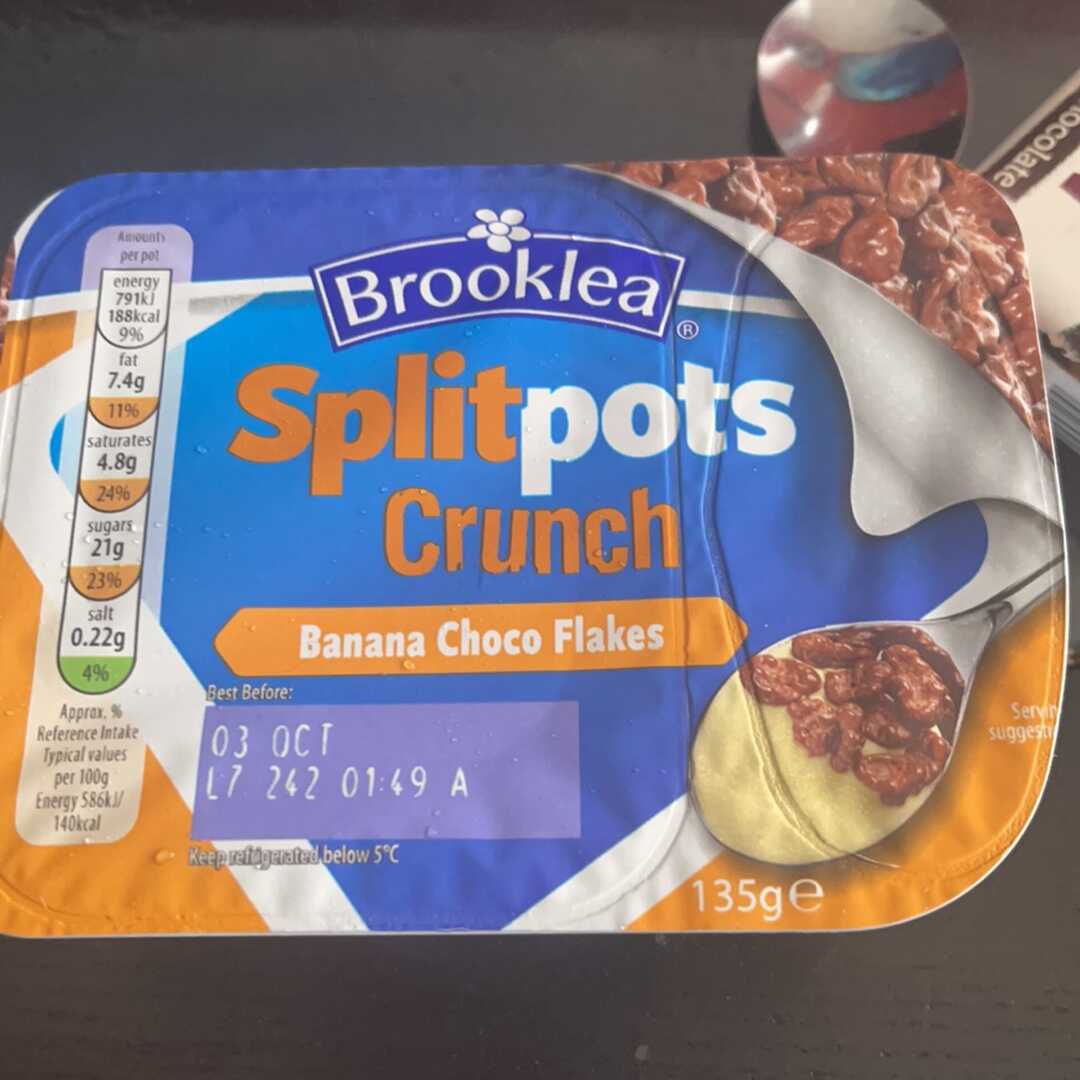 Calories in Brooklea Split Pots Crunch Banana Choco Flakes
