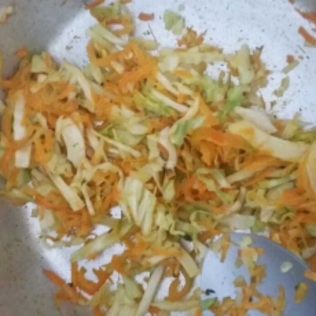 Salada de Couve e Cenoura