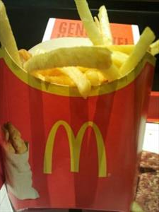 McDonald's Pommes (Mittel)