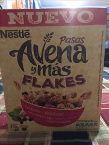 Nestlé Avena y Más Flakes