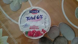 Fage Yogurt Greco Total 0% con Lampone e Melograno