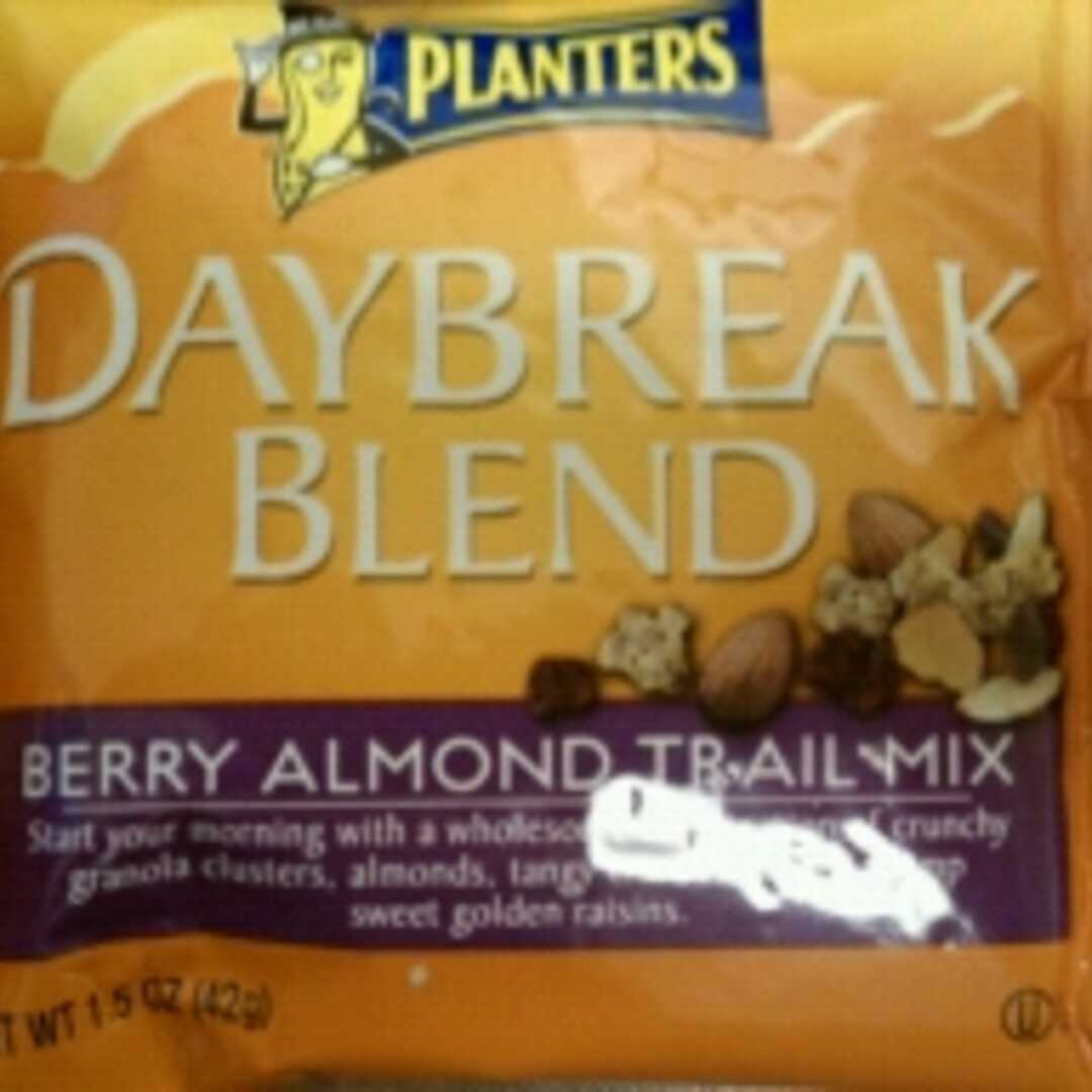 Planters Daybreak Blend - Berry Almond Trail Mix
