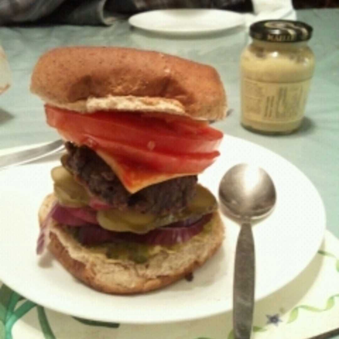 Cheeseburger with Tomato and/or Catsup on Bun