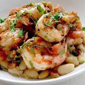 Tuscan Shrimp with White Beans
