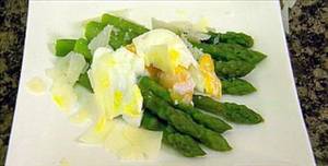 Egg & Asparagus Medley