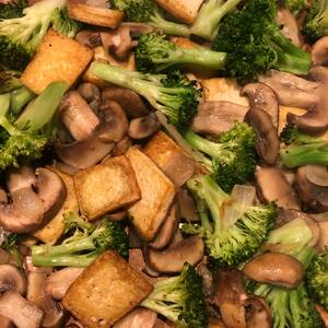 Broccoli Mushroom Tofu Stir Fry