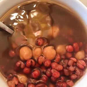 红豆薏米鹰嘴豆汤