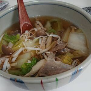 豆腐ヌードルスープ