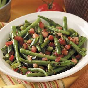 Sauteed Green Beans with Walnuts & Garlic