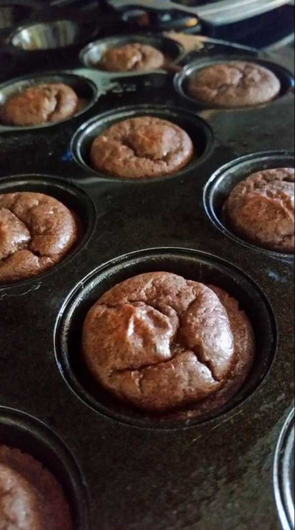 Mini Chocolate Protein Muffins