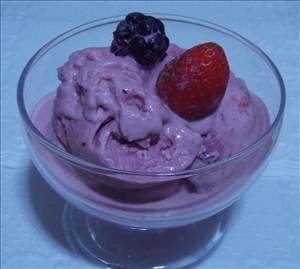 Frozen Yogurt de Frutas Vermelhas
