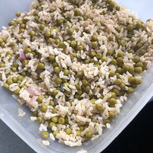 Brown Rice with Peas and Shallots