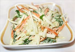 Салат из Капусты Кольраби и Моркови со Сметаной