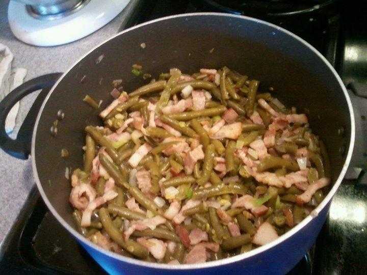 Pepper Bacon Green Beans